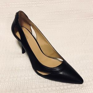 MICHAEL KORS **NEVER WORN** classic pump size 8M